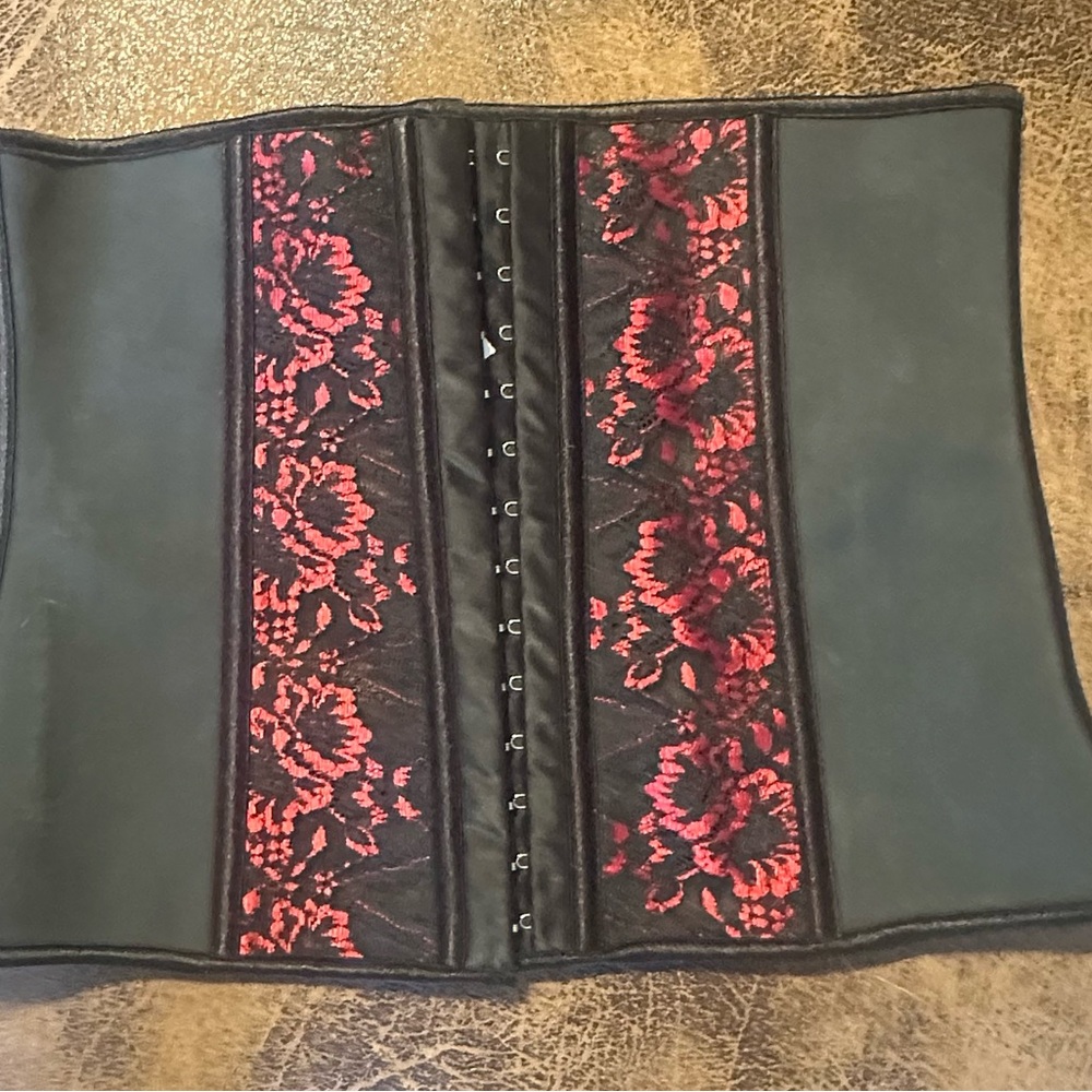 Corset StoryLatex Corset with Red Lace Size Large Runs Small
